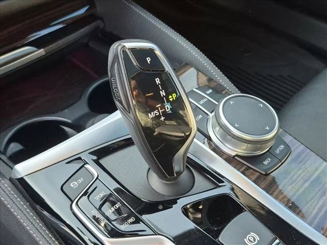 Used 2019 BMW M550i xDrive AWD/4WD image 10
