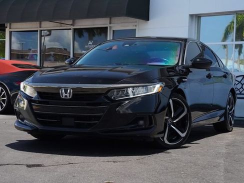 Used 2022 Honda Accord Sport image 1