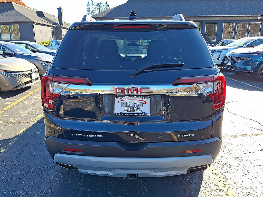 Used 2021 GMC Acadia SLT AWD/4WD image 23