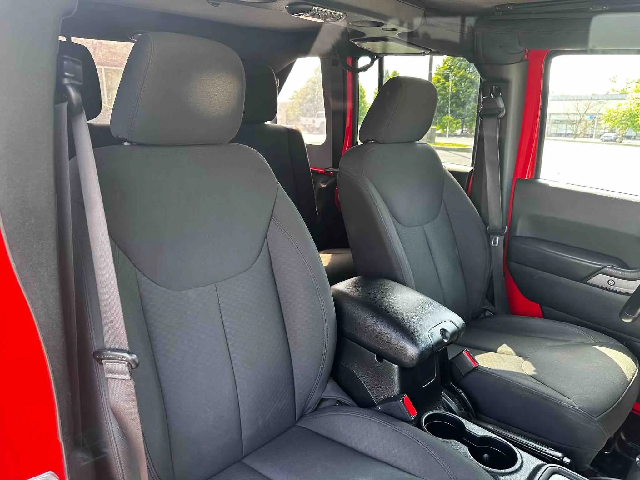 Used 2017 Jeep Wrangler Unlimited Sport AWD/4WD image 57
