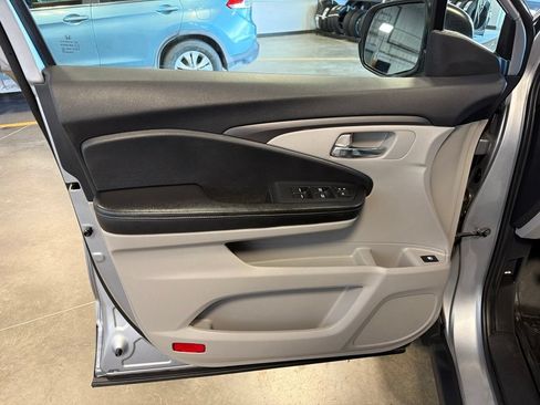 Used 2019 Honda Ridgeline RTL-T image 24