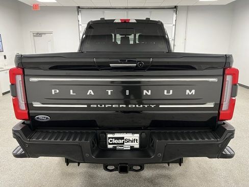 Used 2024 Ford F350 Platinum image 10