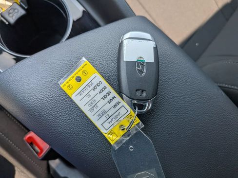 Certified 2023 Hyundai Elantra SEL w/ Convenience Package FWD image 21