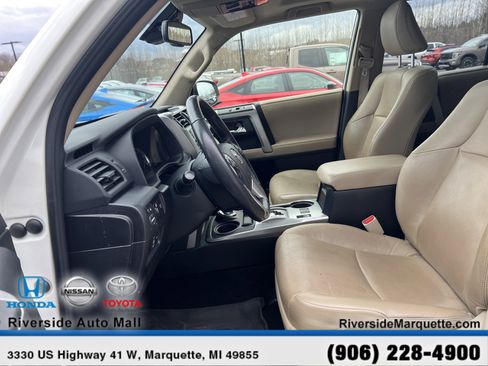 Used 2023 Toyota 4Runner Limited AWD/4WD image 15