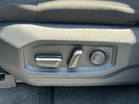 New 2026 Toyota Tundra SR5 AWD/4WD image 21