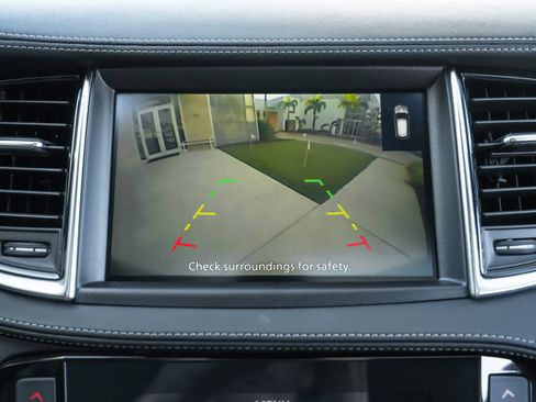 Used 2025 INFINITI QX55 Luxe w/ Cargo Package image 12