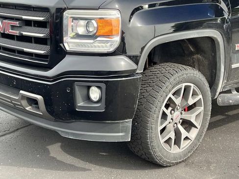 Used 2015 GMC Sierra 1500 SLT w/ All-Terrain Package AWD/4WD image 4