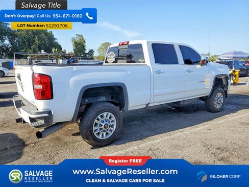 Used 2016 GMC Sierra 2500 Denali w/ Duramax Plus Package AWD/4WD image 4