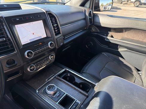 Used 2021 Ford Expedition Limited image 42