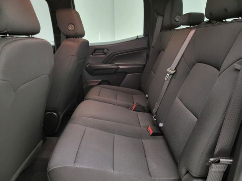 Used 2024 Chevrolet Colorado W/T image 38