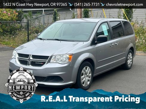 Used 2016 Dodge Grand Caravan SE w/ Quick Order Package 29E SE FWD image 1