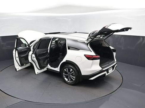 Used 2023 INFINITI QX60 Luxe w/ Performance Audio Package FWD image 47