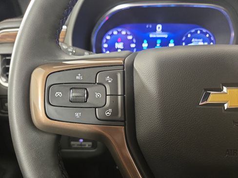 Certified 2024 Chevrolet Tahoe High Country AWD/4WD image 16