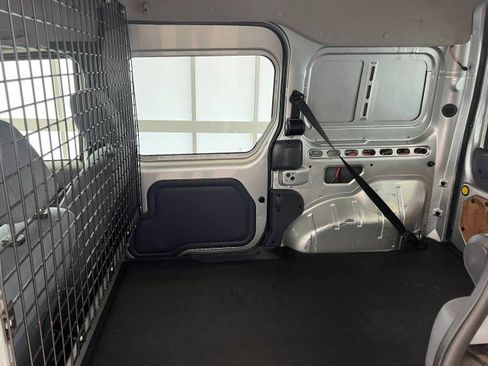 Used 2012 Ford Transit Connect XLT image 30