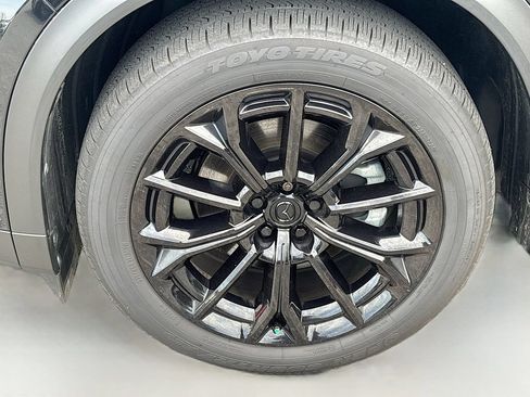 Certified 2026 MAZDA CX-70 3.3 Turbo w/ Premium Plus Pkg AWD/4WD image 33