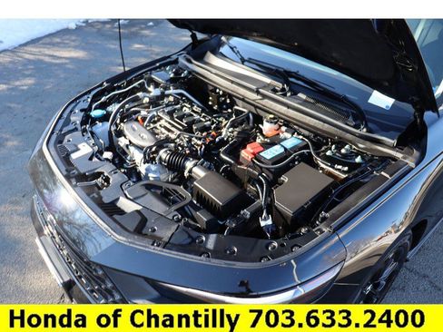 Certified 2025 Honda Accord SE image 31