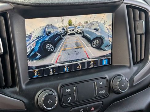 Used 2022 GMC Terrain AT4 w/ Infotainment Package II image 21