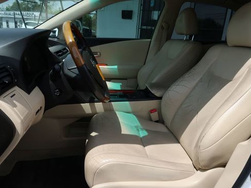 Used 2010 Lexus RX 350 2WD image 6