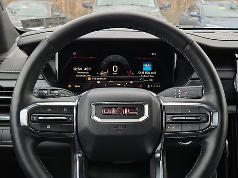 Certified 2025 GMC Acadia Elevation image 19