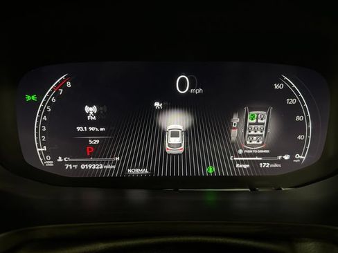 Used 2025 Acura MDX FWD w/ Technology Package image 11