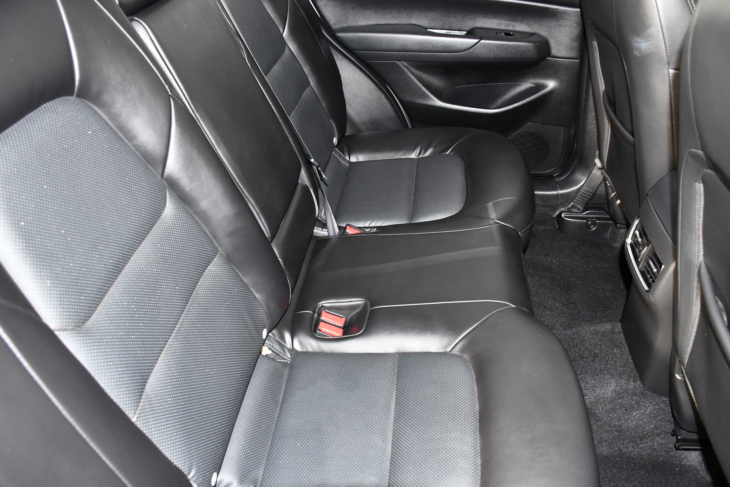 Used 2025 MAZDA CX-5 AWD 2.5 S w/ Select Package image 45