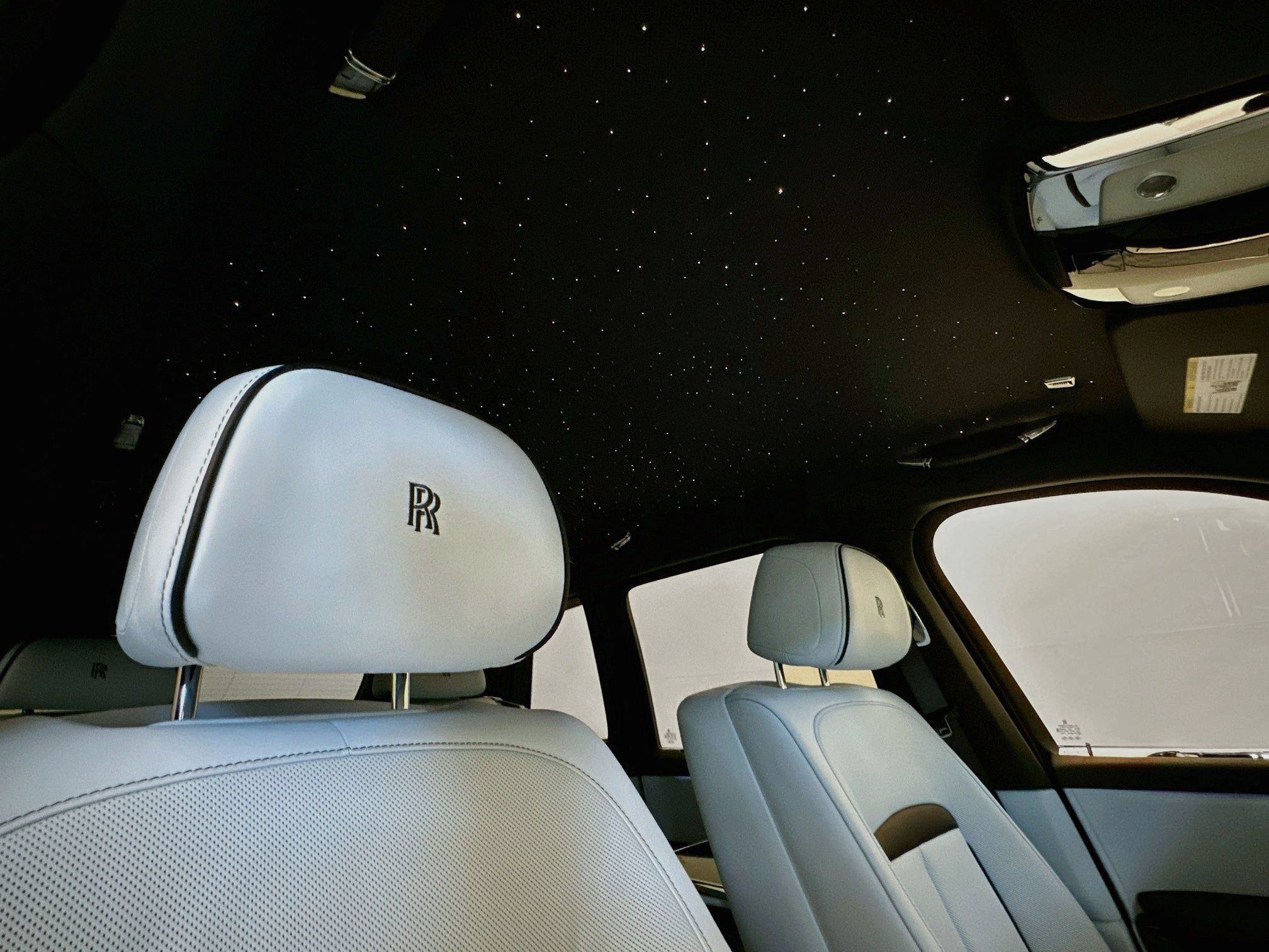 New 2027 Rolls-Royce Cullinan Black Badge AWD/4WD image 21
