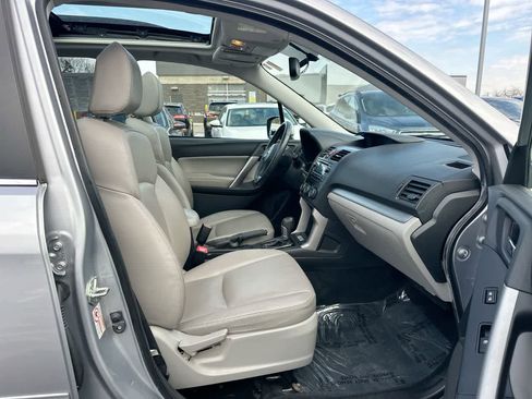 Used 2015 Subaru Forester 2.5i Touring w/ Popular Package #2 image 27