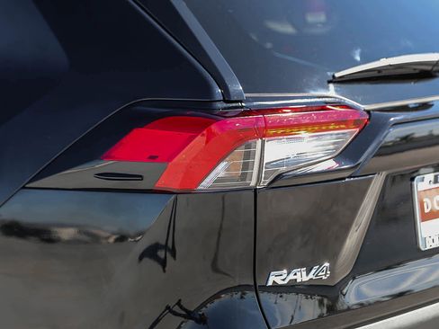 Certified 2025 Toyota RAV4 XLE image 10