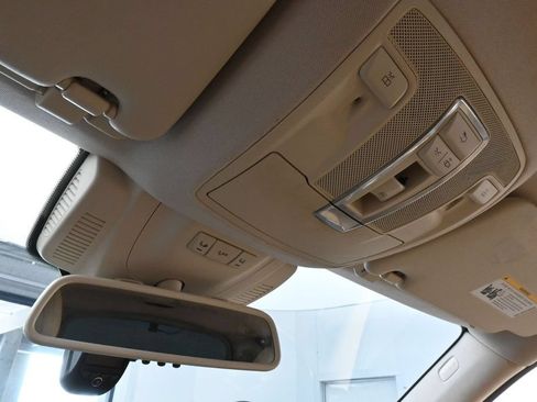 Used 2018 Mercedes-Benz GLE 350 image 24