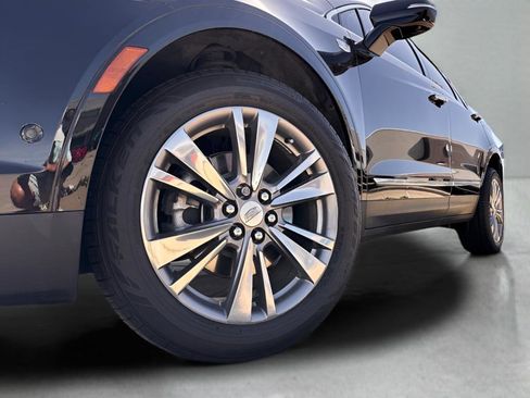 Used 2022 Cadillac XT5 Premium Luxury w/ Technology Package image 9