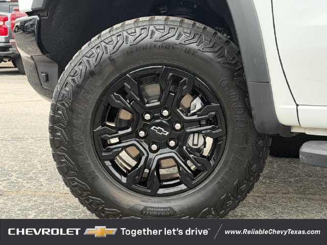 Used 2026 Chevrolet Silverado 1500 ZR2 AWD/4WD image 10