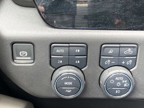 Used 2024 Chevrolet Silverado 1500 ZR2 w/ ZR2 Bison Edition image 24