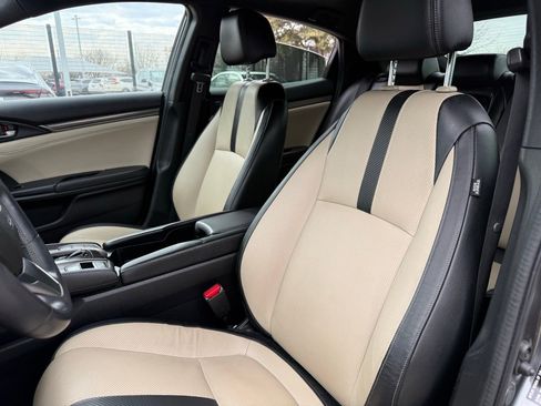 Used 2018 Honda Civic Sport Touring image 11