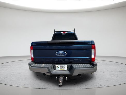 Used 2017 Ford F250 XL w/ STX Appearance Package AWD/4WD image 5