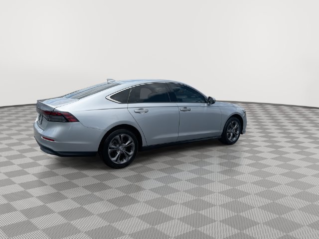 Used 2023 Honda Accord EX image 12