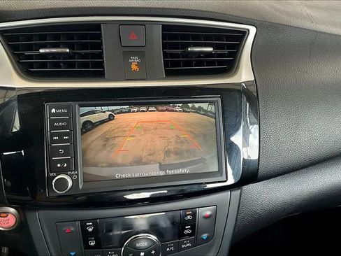 Used 2019 Nissan Sentra SV image 13