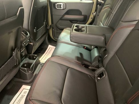 New 2026 Jeep Gladiator Rubicon AWD/4WD image 5