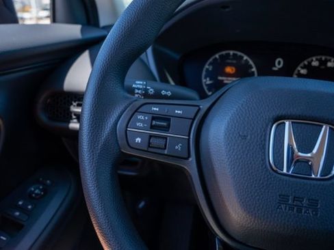 Used 2026 Honda HR-V LX image 18
