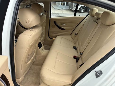 Used 2015 BMW 328i Sedan RWD image 10