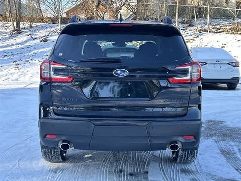 Certified 2025 Subaru Ascent Onyx Edition image 4