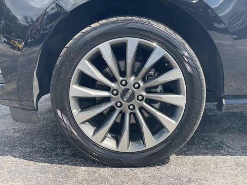 Used 2019 Lincoln Navigator L Select AWD/4WD image 44