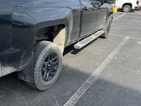 Used 2016 Chevrolet Silverado 2500 LT w/ Midnight Edition image 4