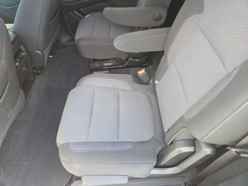 Used 2023 Chevrolet Traverse LT AWD/4WD image 24