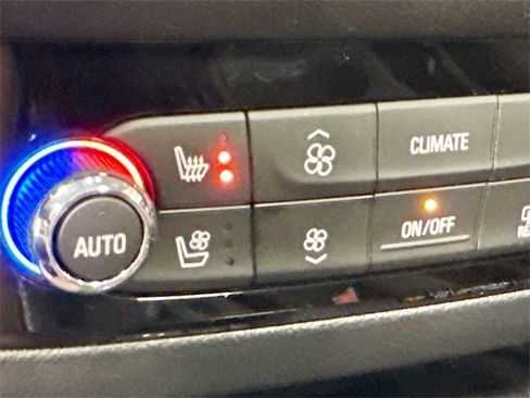 Used 2020 Buick Enclave Avenir w/ Avenir Technology Package image 19