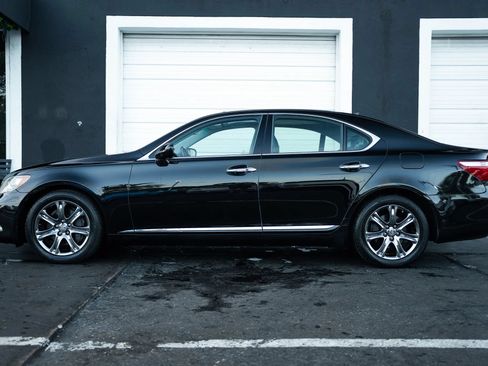 Used 2008 Lexus LS 460 RWD image 22