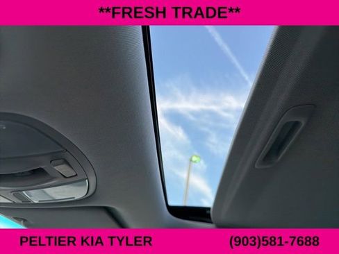 Used 2018 Hyundai Kona SEL w/ SEL Tech Package 02 image 24