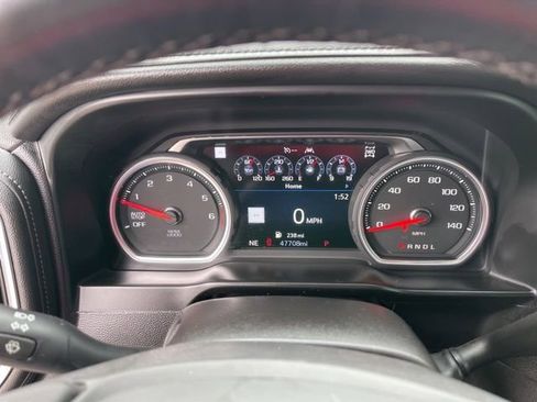 Used 2019 Chevrolet Silverado 1500 High Country w/ High Country Premium Package image 9