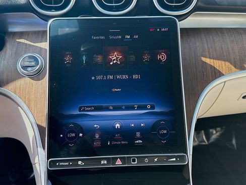 Used 2024 Mercedes-Benz C 300 Sedan image 12