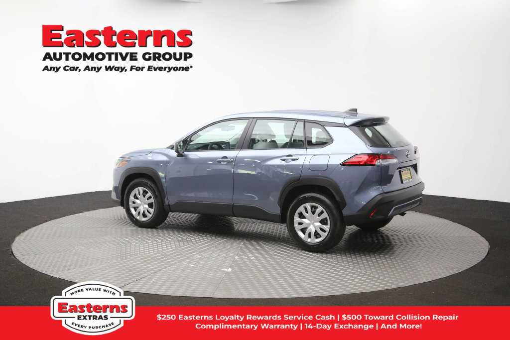 Used 2025 Toyota Corolla Cross L FWD image 62
