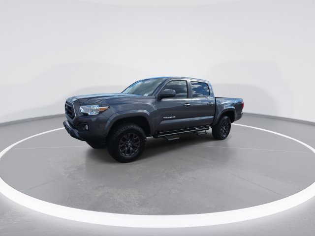 Used 2021 Toyota Tacoma SR5 w/ SR5 Appearance Package (SM) RWD image 4